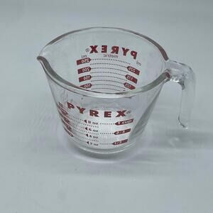 Vintage Pyrex 1 Cup Glass Measuring Cup Red Lettering USA Metric/Standard